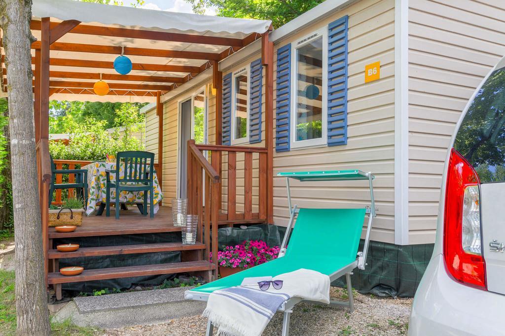 Camping Piantelle Moniga del Garda Экстерьер фото